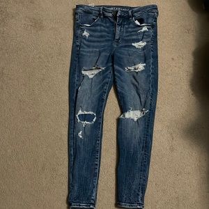 12 short distressed jeans